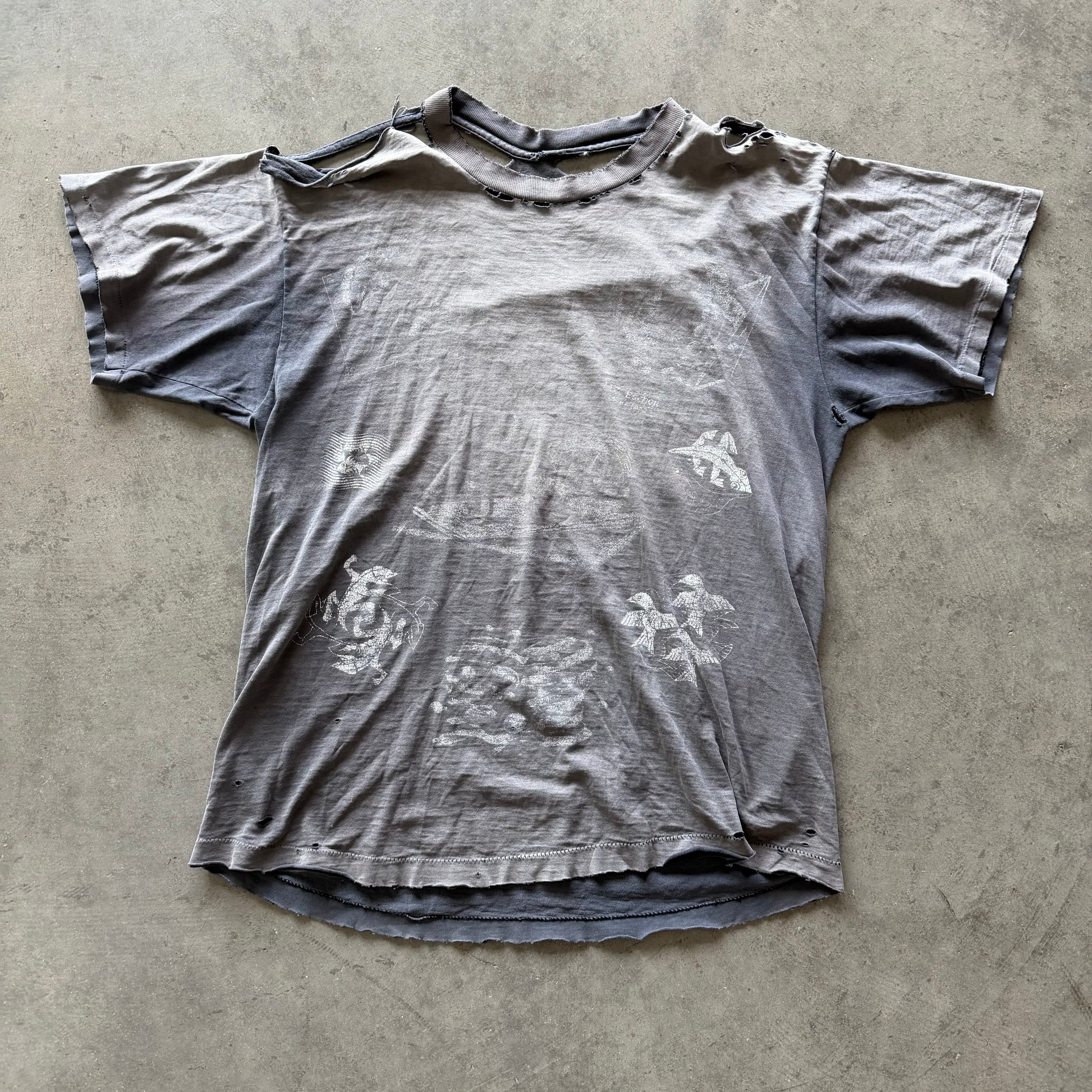 XL 90s Thrashed MC Escher Tee