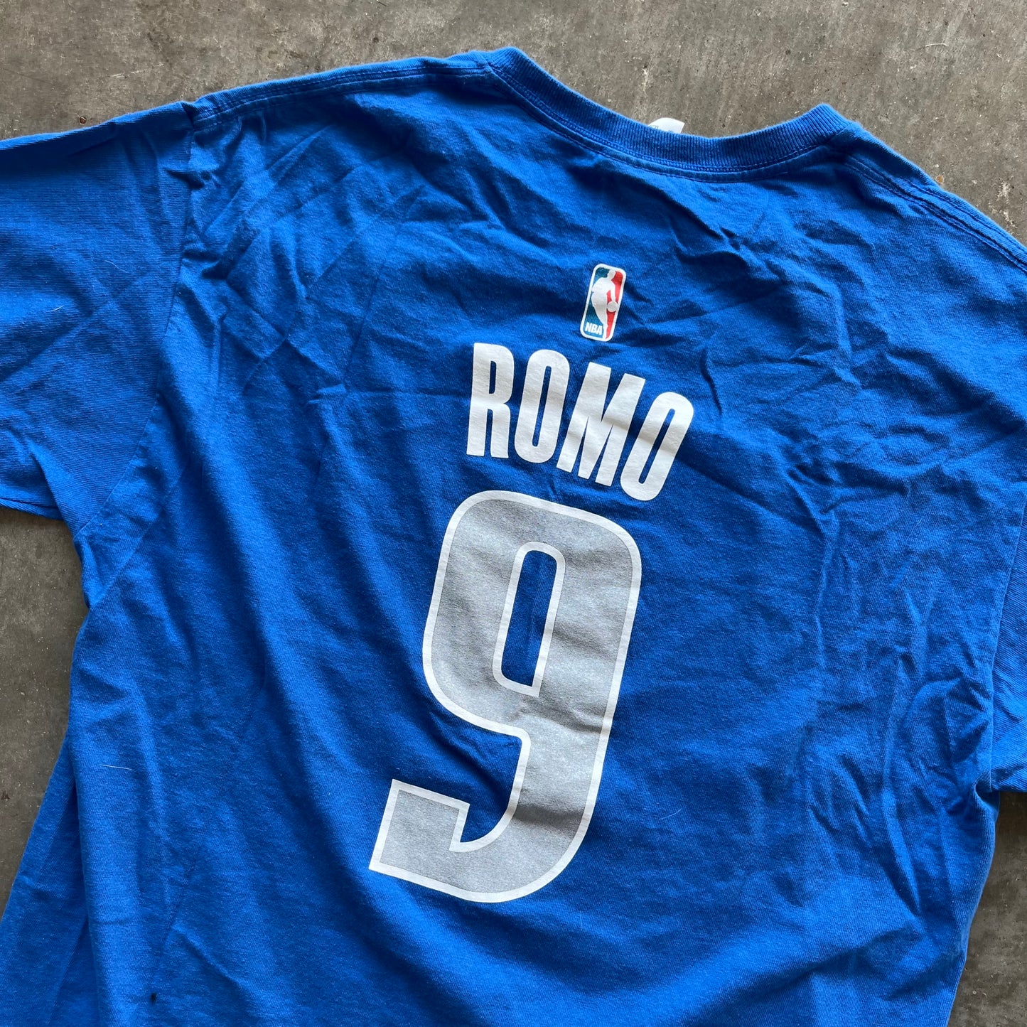 M 00s Romo Mavs Tee