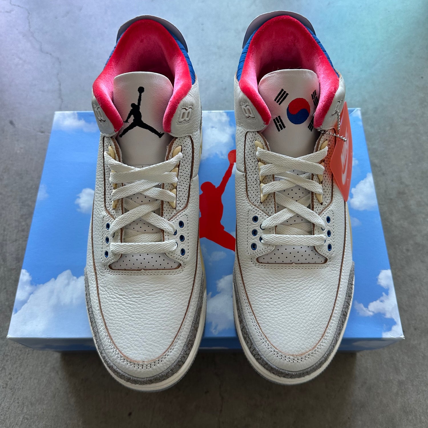 12 Jordan 3 Seoul
