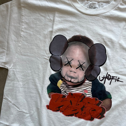XL Travis Scott x Kaws Tee