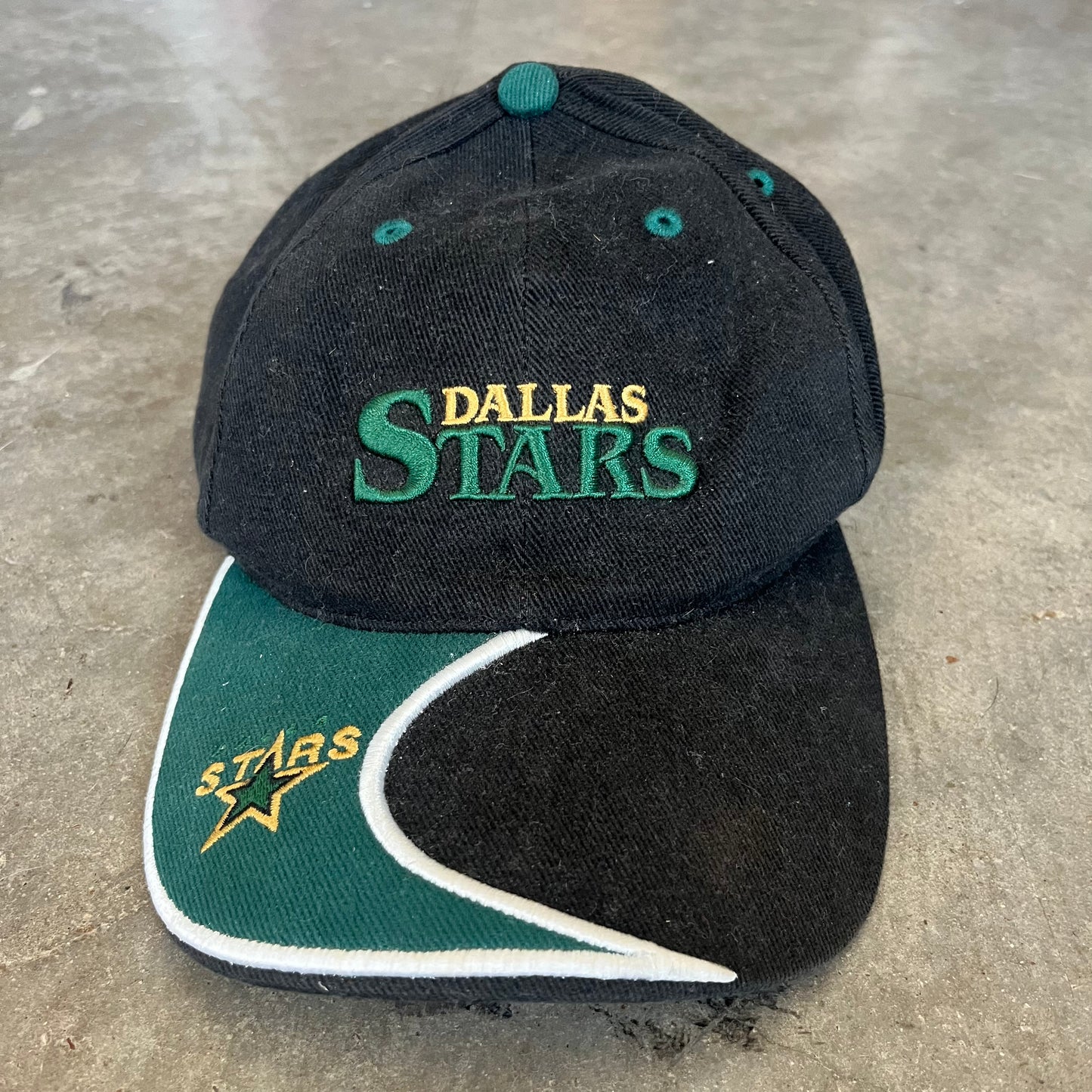 00s Stars Strapback Hat