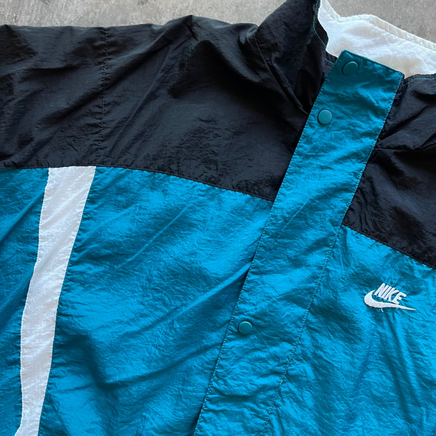 XL 80s Nike Windbreaker
