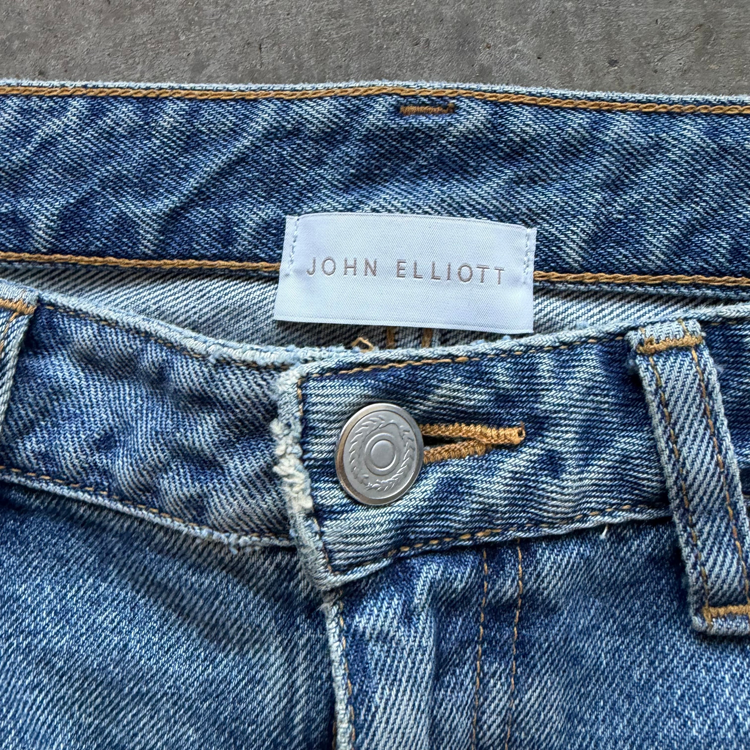 30x30 John Elliot Lightwash Denim