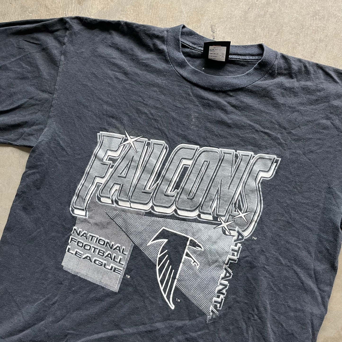 XL 90s Falcons Tee