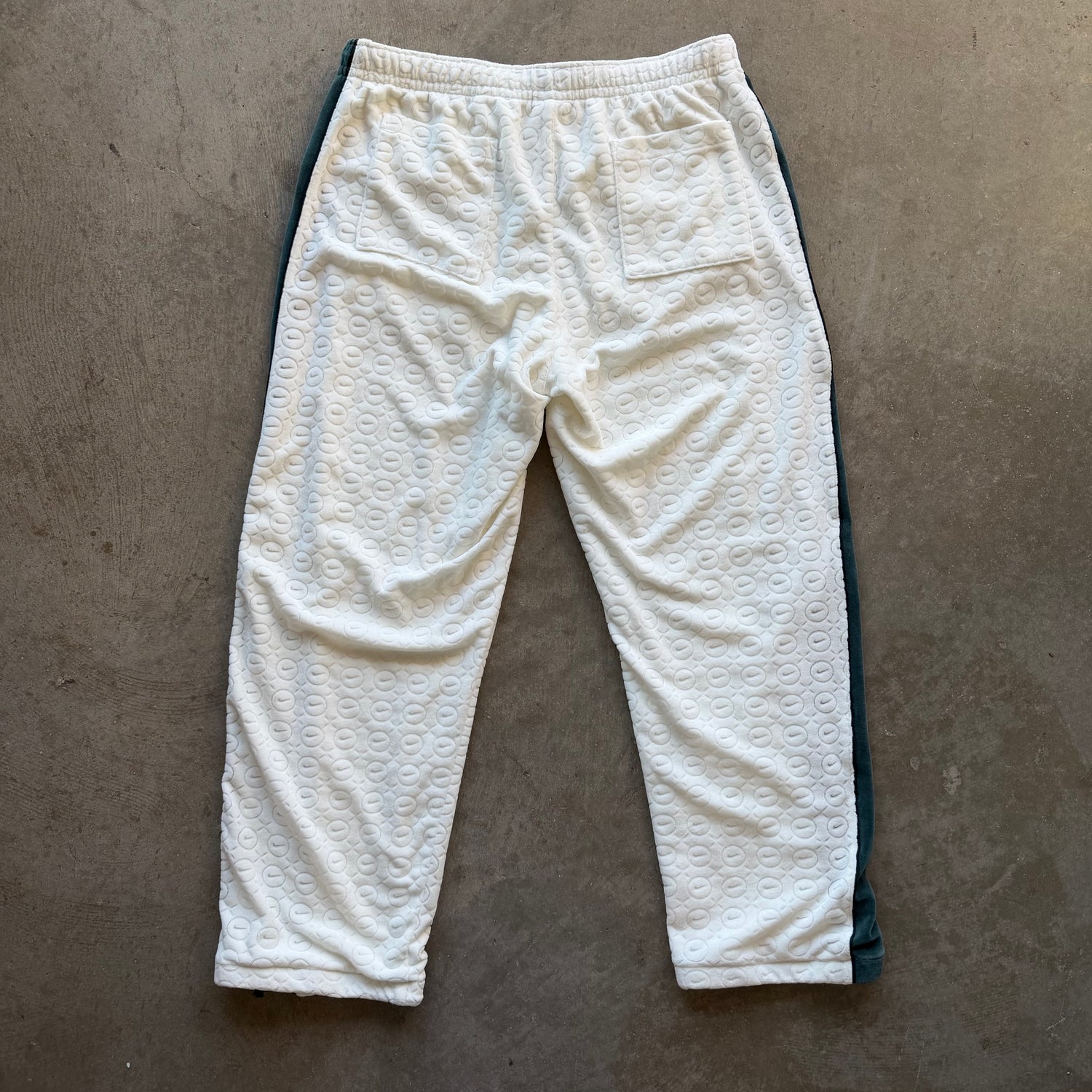 M Supreme Fleece Nike Pants