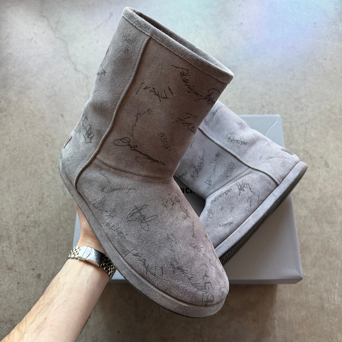 11 Used Balenciaga Men’s Alaska Soft Booties