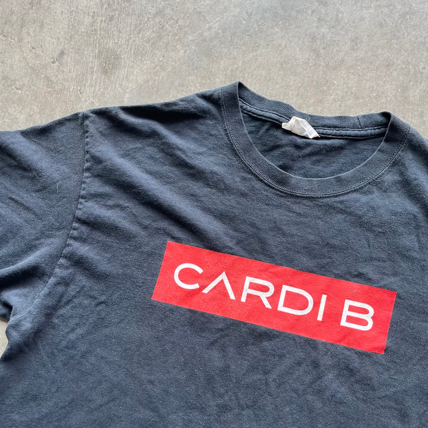XL 00s Cardi B 94.1 Tampa Tee