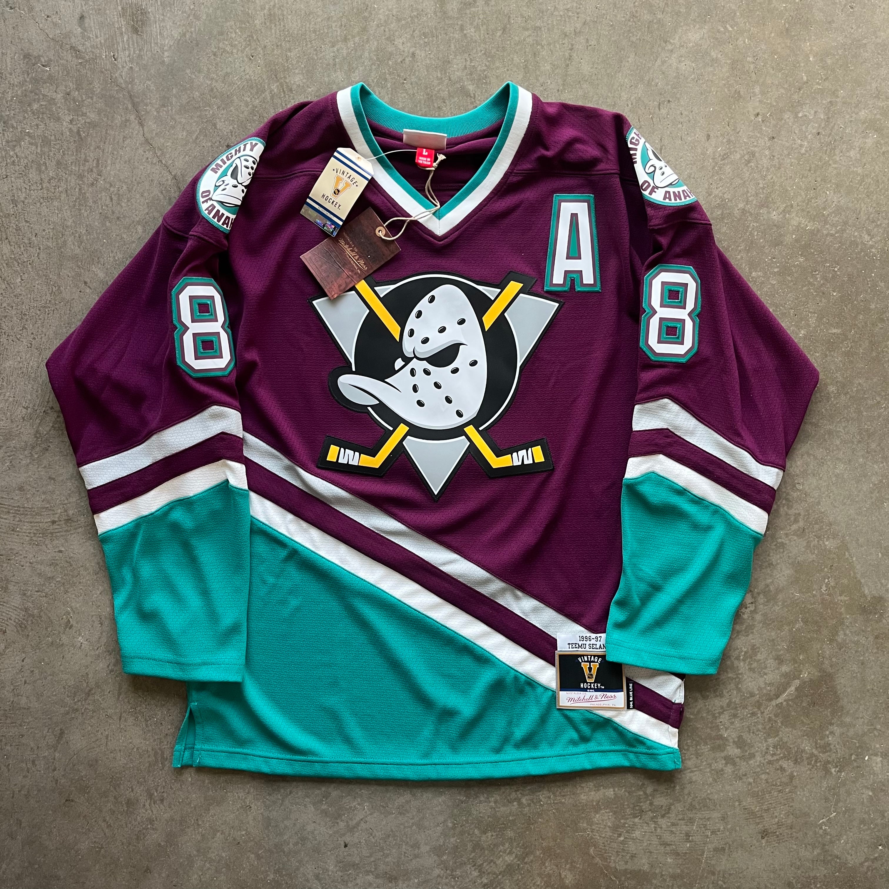 L Brand New Selanne Mighty Ducks Jersey