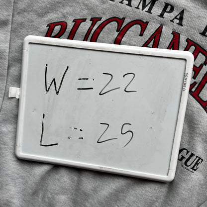 L 00s Buccaneers Crewneck