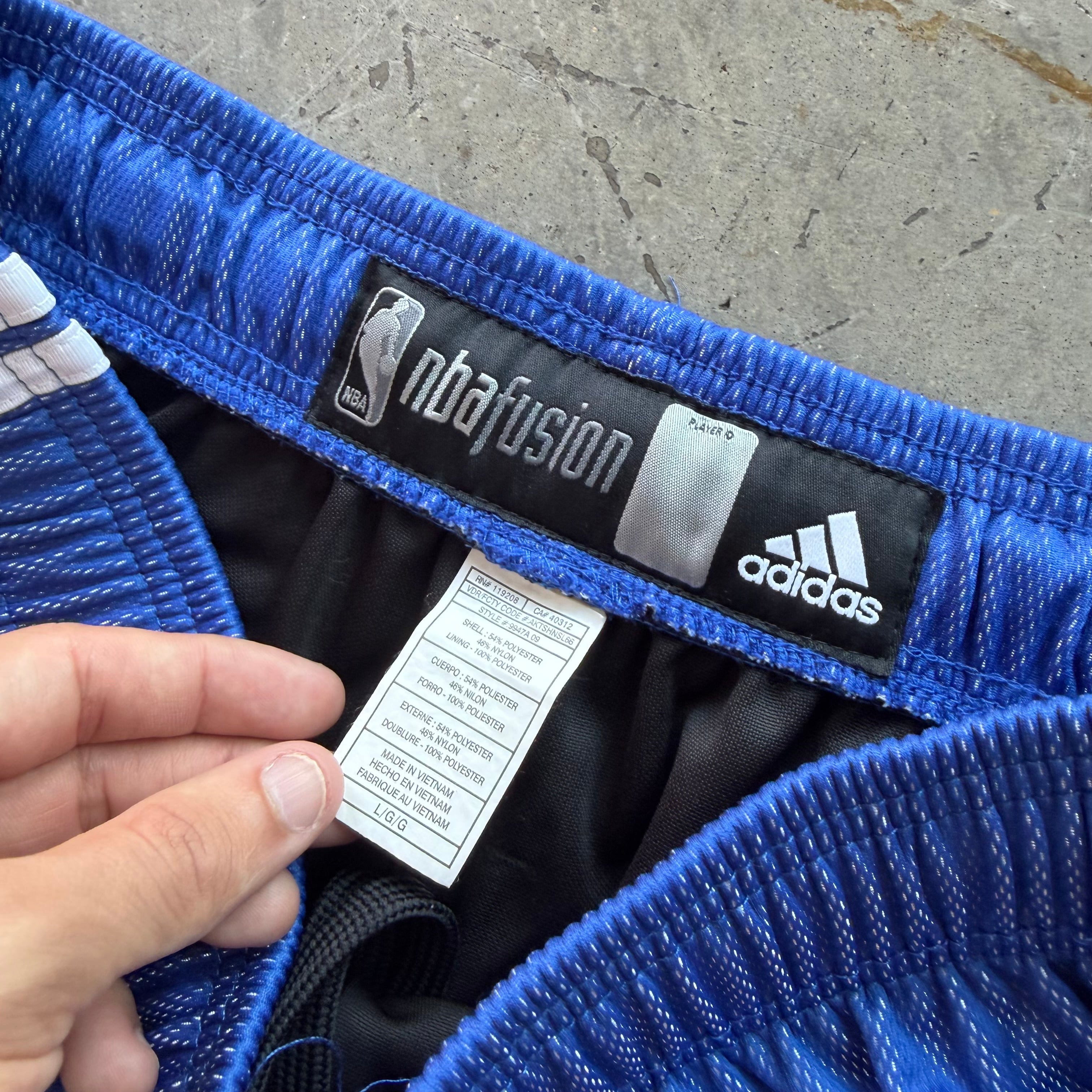 L 00s Dallas Mavs Athletic Shorts