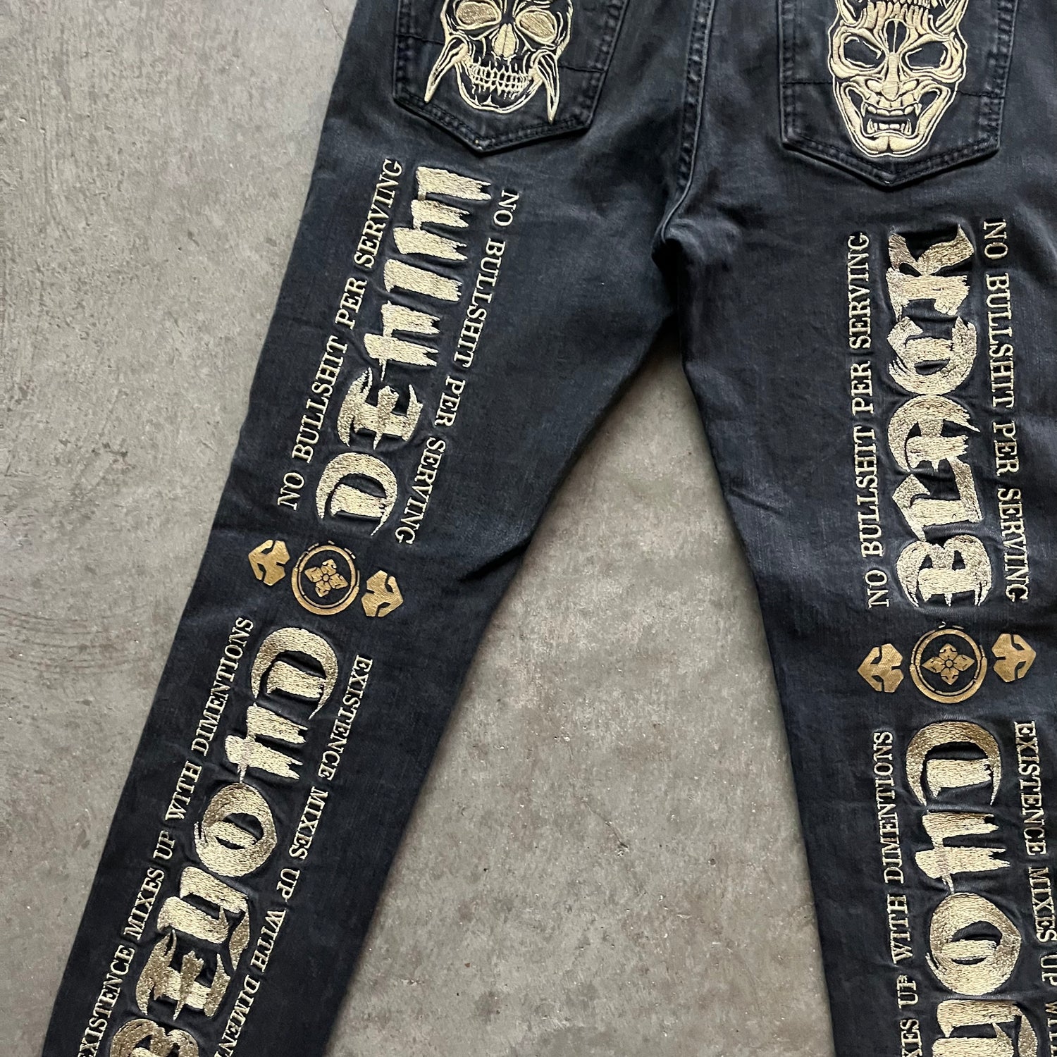 31x30 Gold Evisu Kuro Jeans