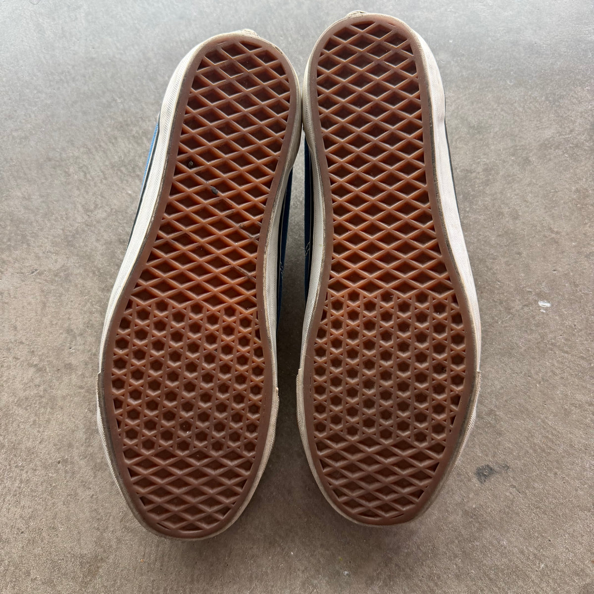 10.5 Vans Pearlized Navy