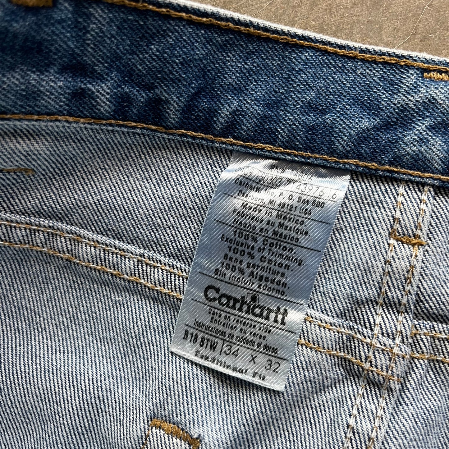 34x32 00s Carhartt Jeans