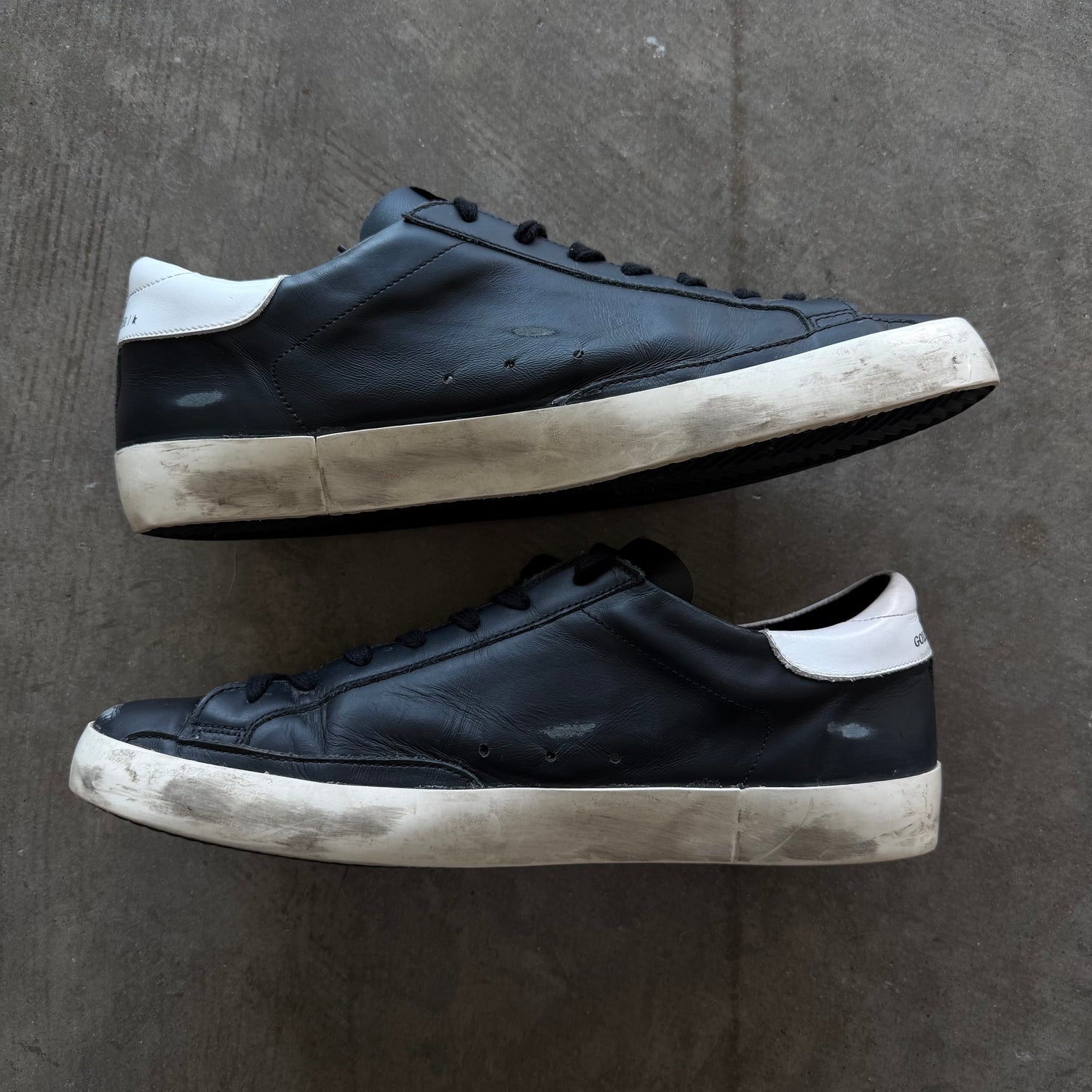 13 Golden Goose Ballstar Black White