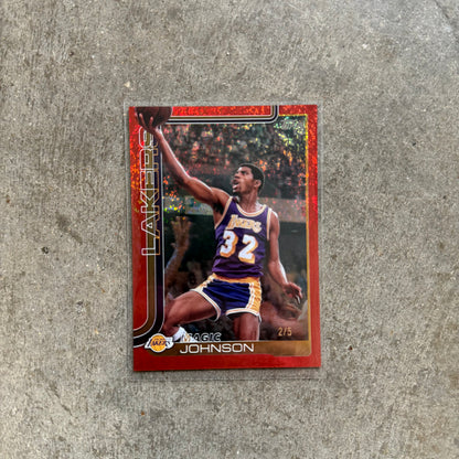 Magic Johnson Topps Basketball 2025 Red Glitter /5