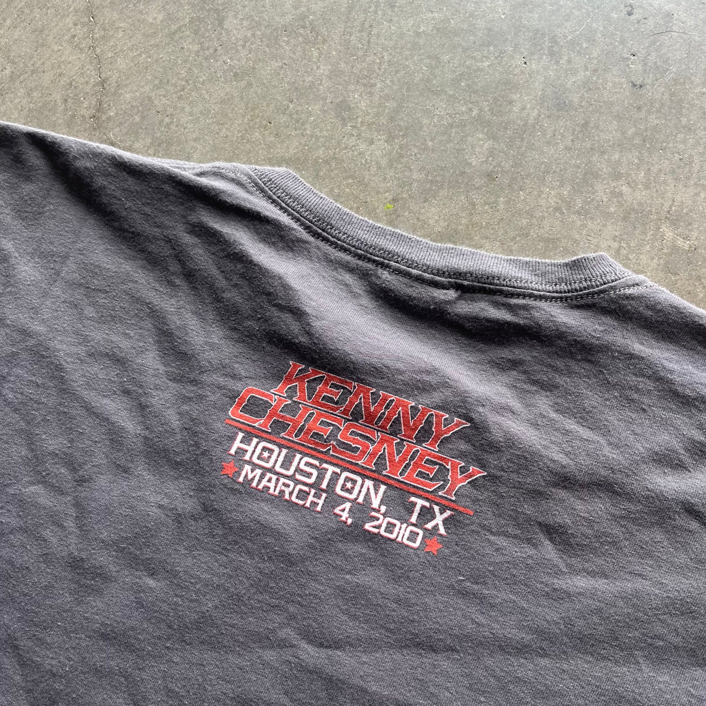 XL 2010 Houston Kenny Chesney Tee
