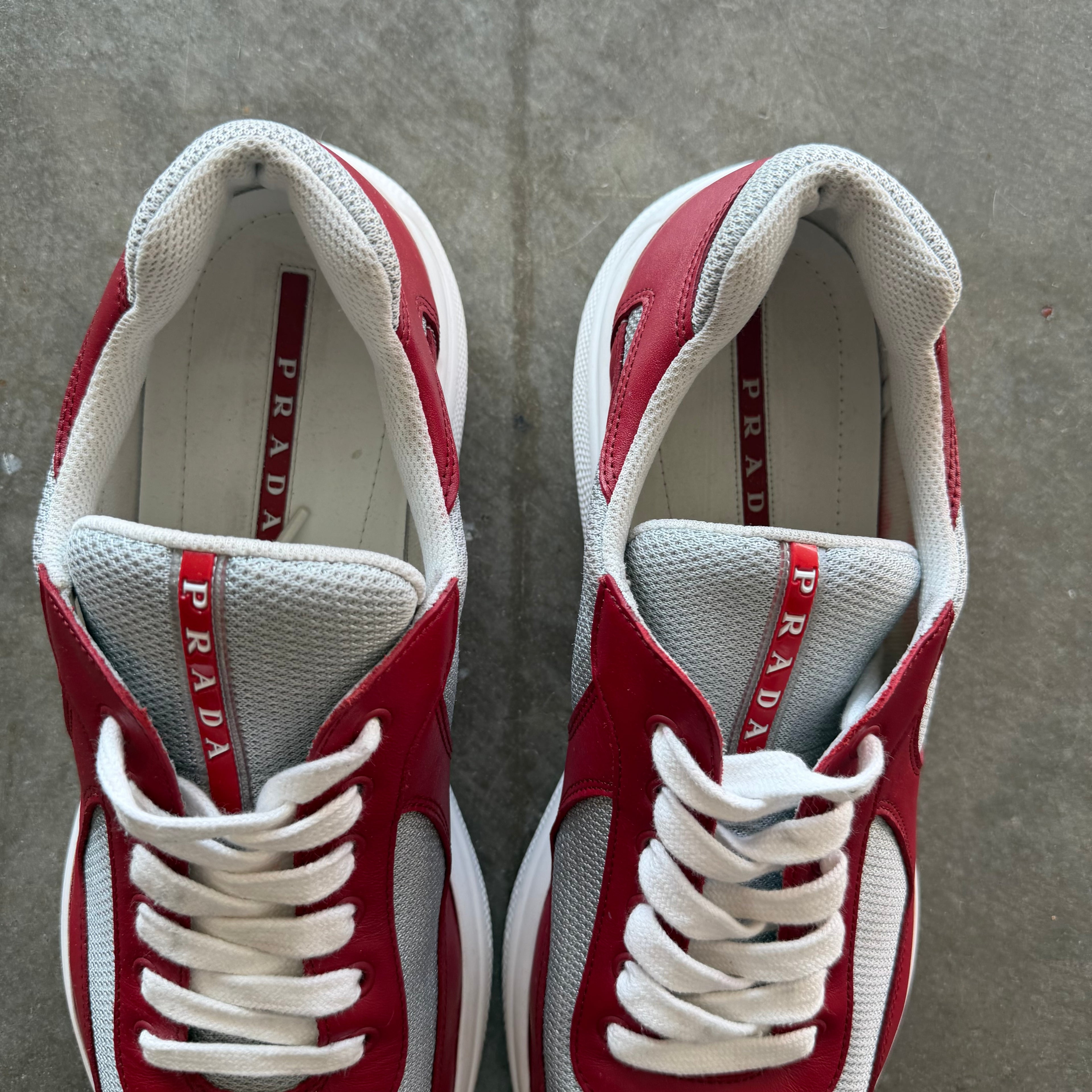 13 Prada America Cup Red