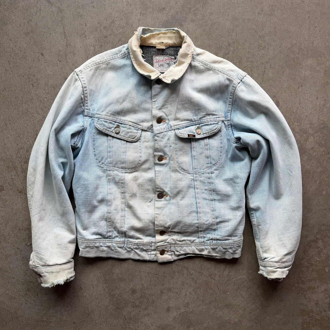 XL 1990s Lee Storm Rider Thrashed Denim Jacket