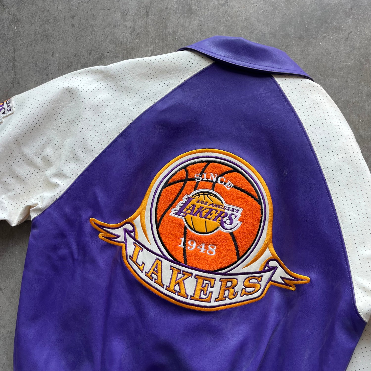 L 90s Lakers Leather Jacket