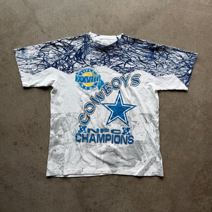 L 93 AOP Cowboys Tee