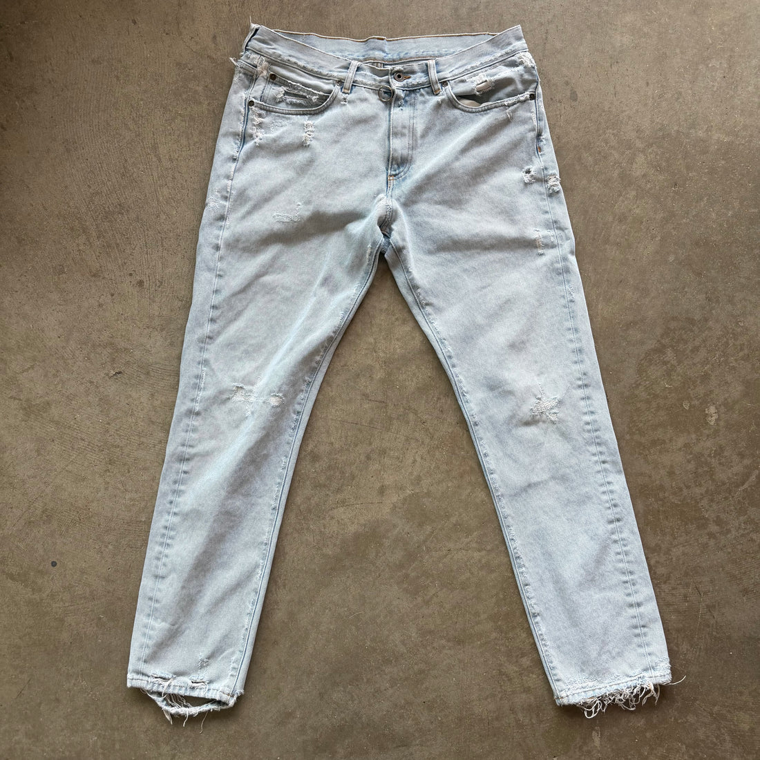 34x32 Off White Temperature Denim