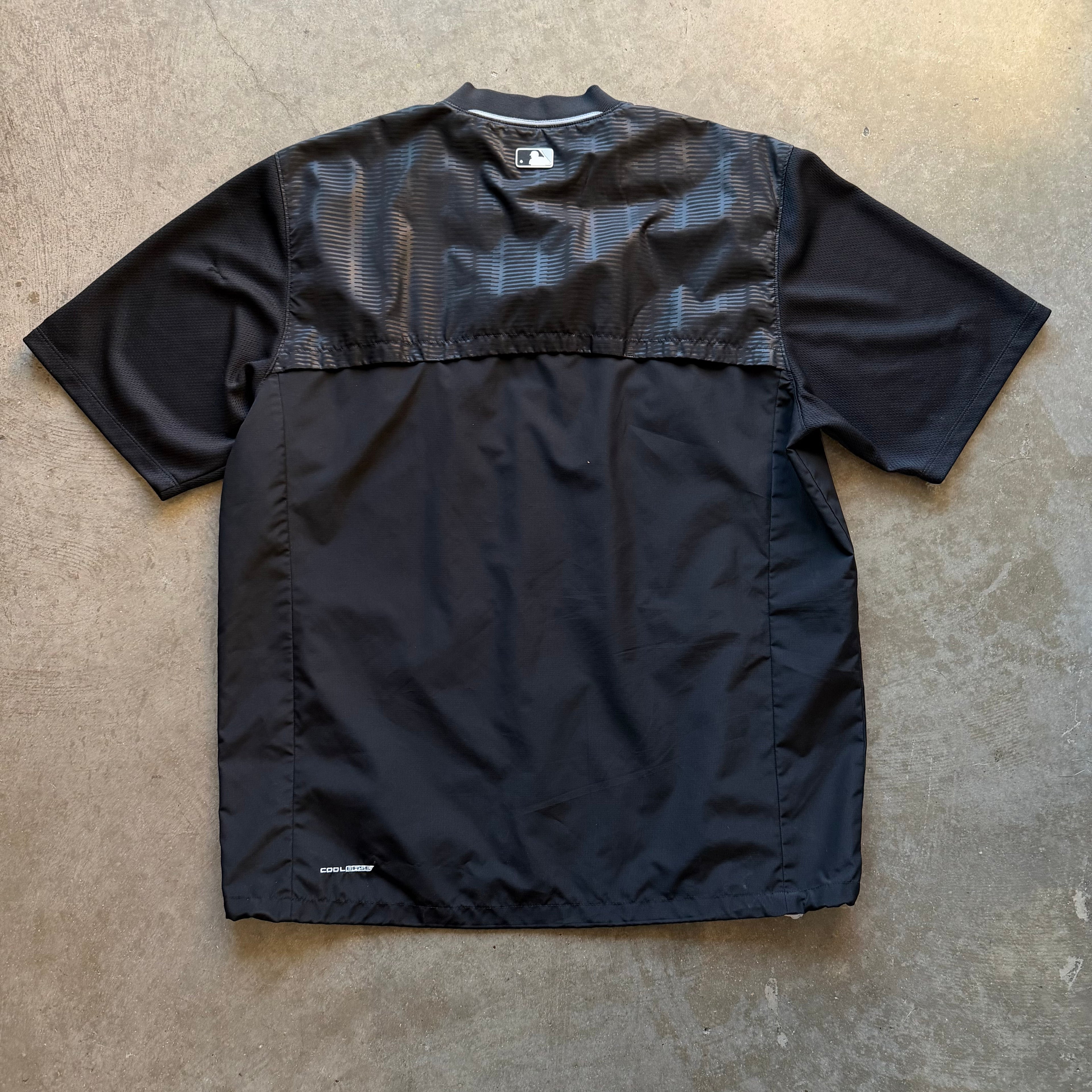 L 00s White Sox Warm Up