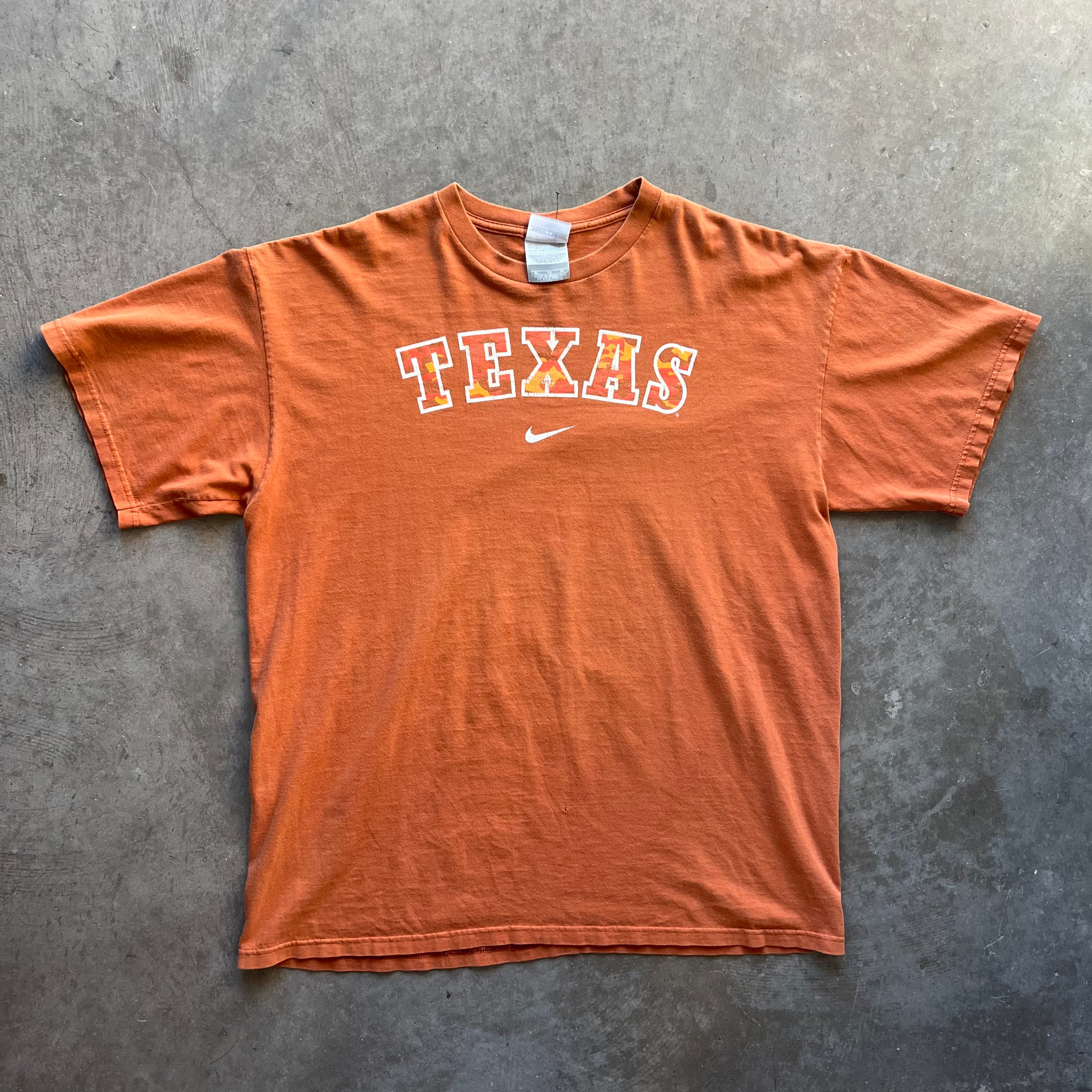 XL 00s Camo Texas Nike Tee