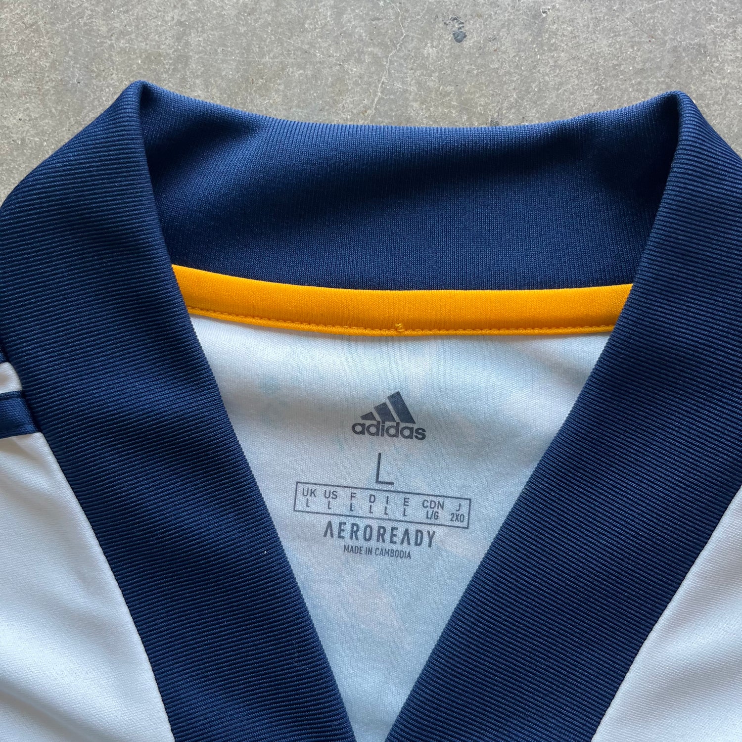 L 2020 Wolverhampton Away Jersey