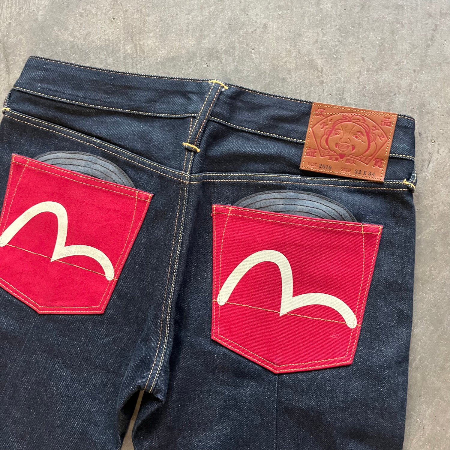 34x33 00s Red Pocket Evisu Jeans