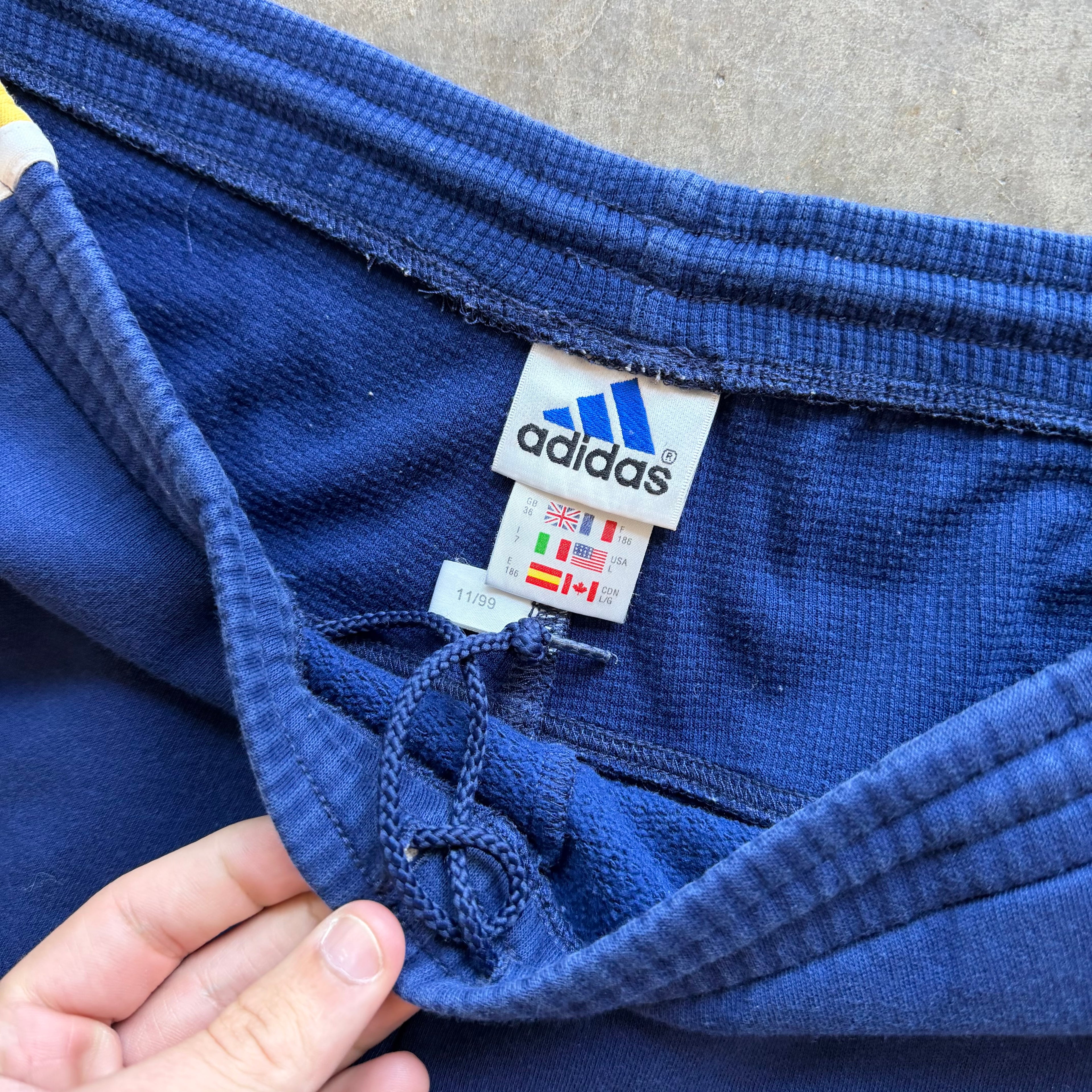 L 99 Team Sweden Soccer Pants