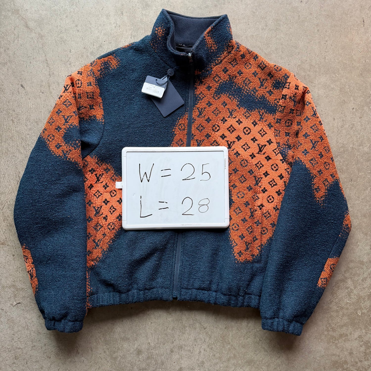 L Louis Vuitton Monogram Globe Fleece SS24