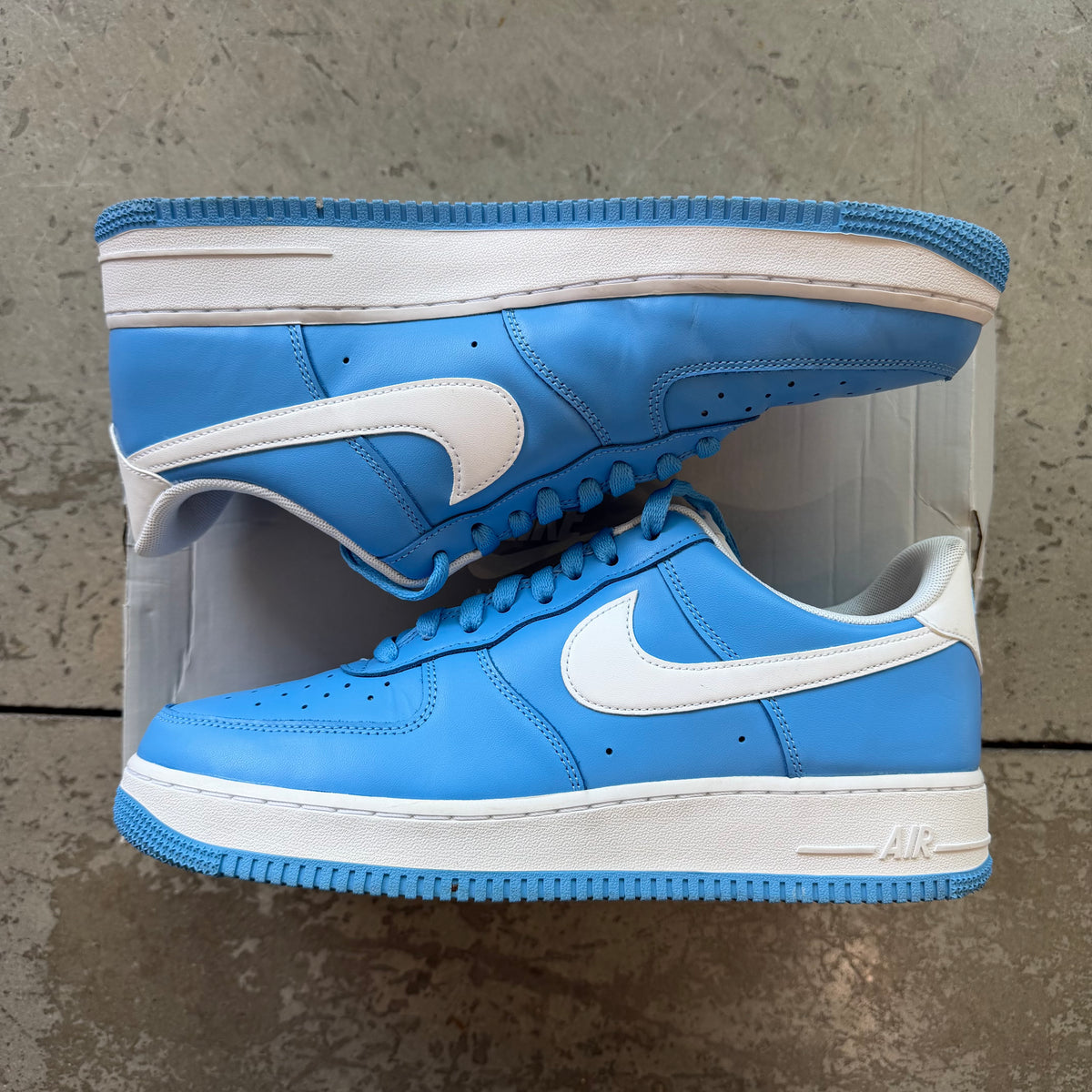 11.5 Used Air Force 1 Low University Blue