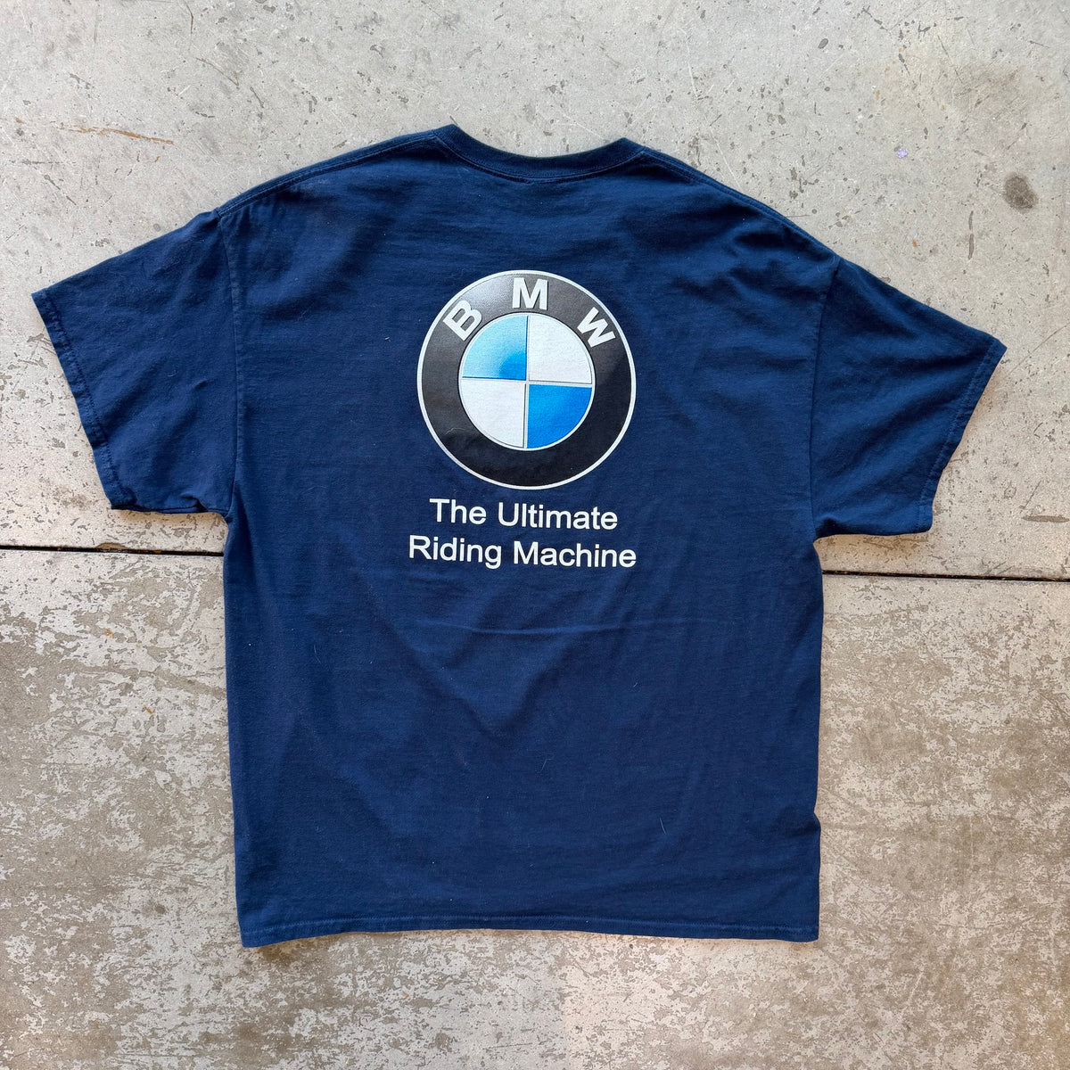 L 00s BMW Dallas Tee