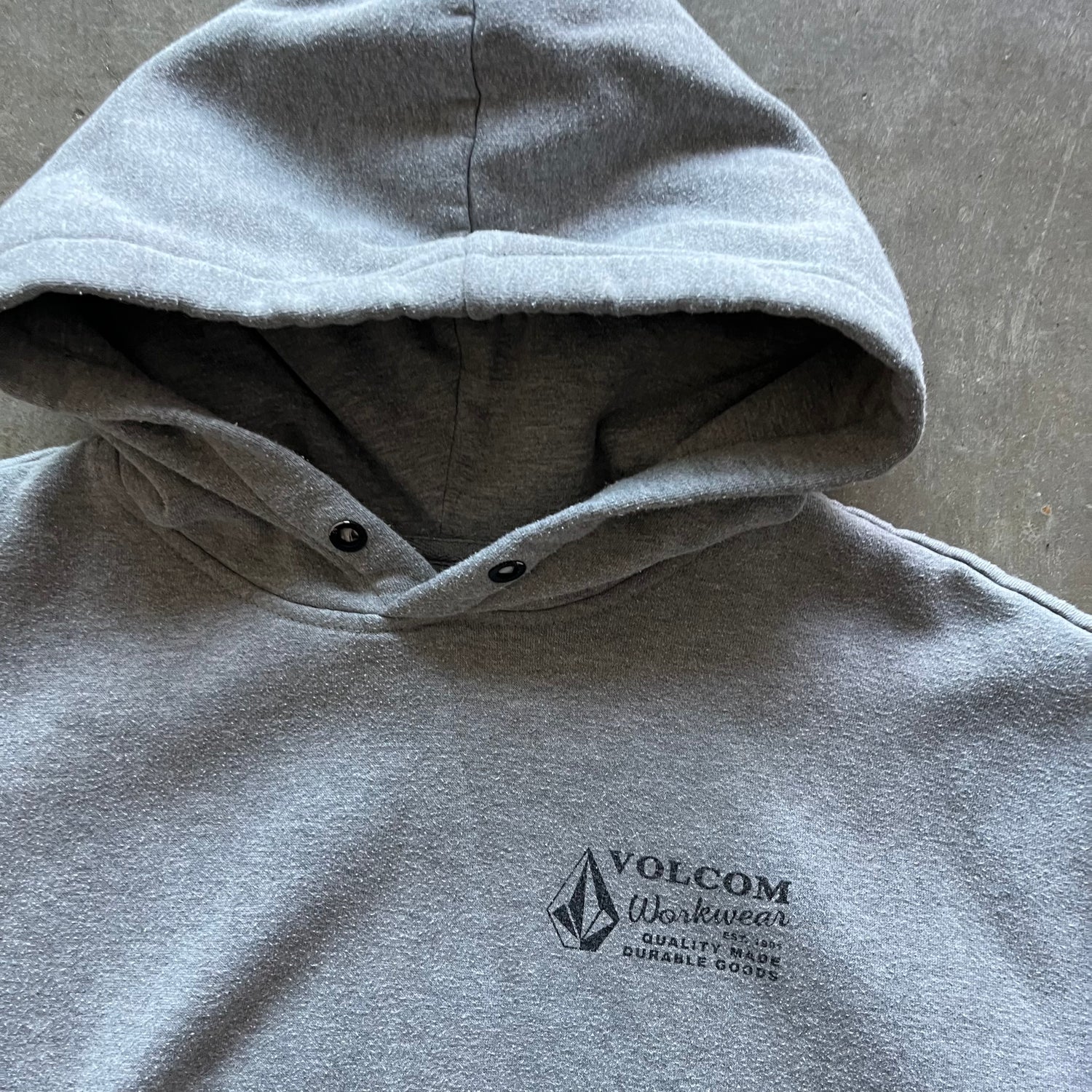 M Y2K Volcom Workwear Hoodie