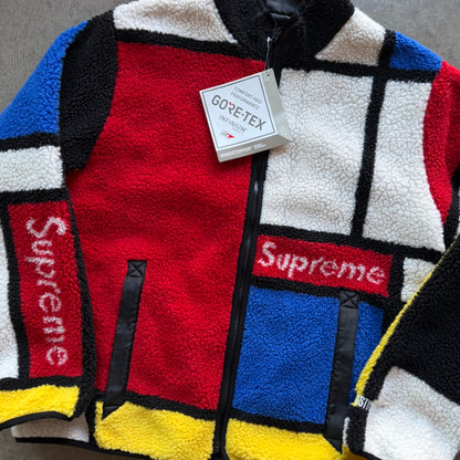 L Supreme Reversible Multicolor Fleece