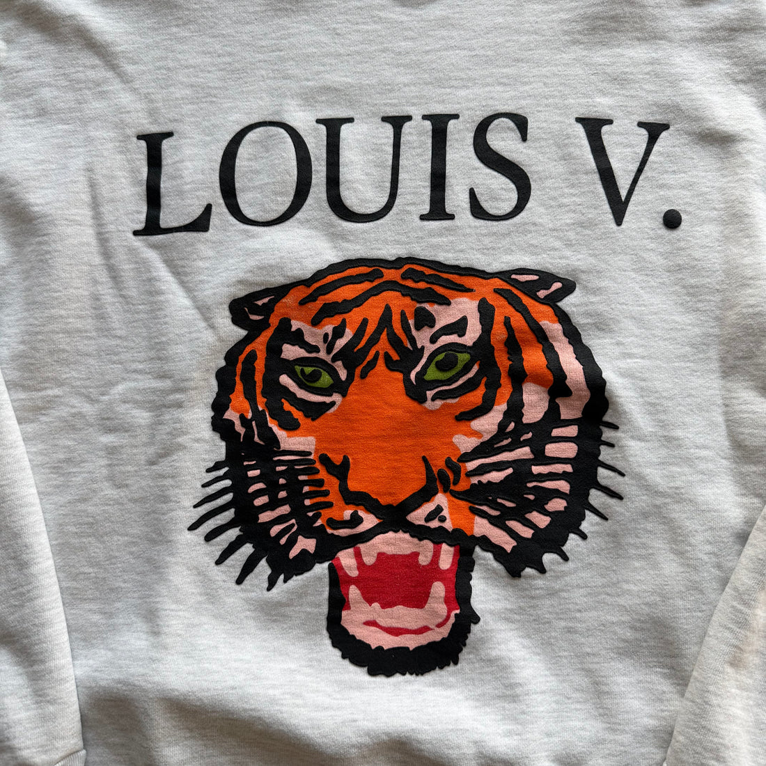 XL Chinatown Market Louis Tiger Crewneck
