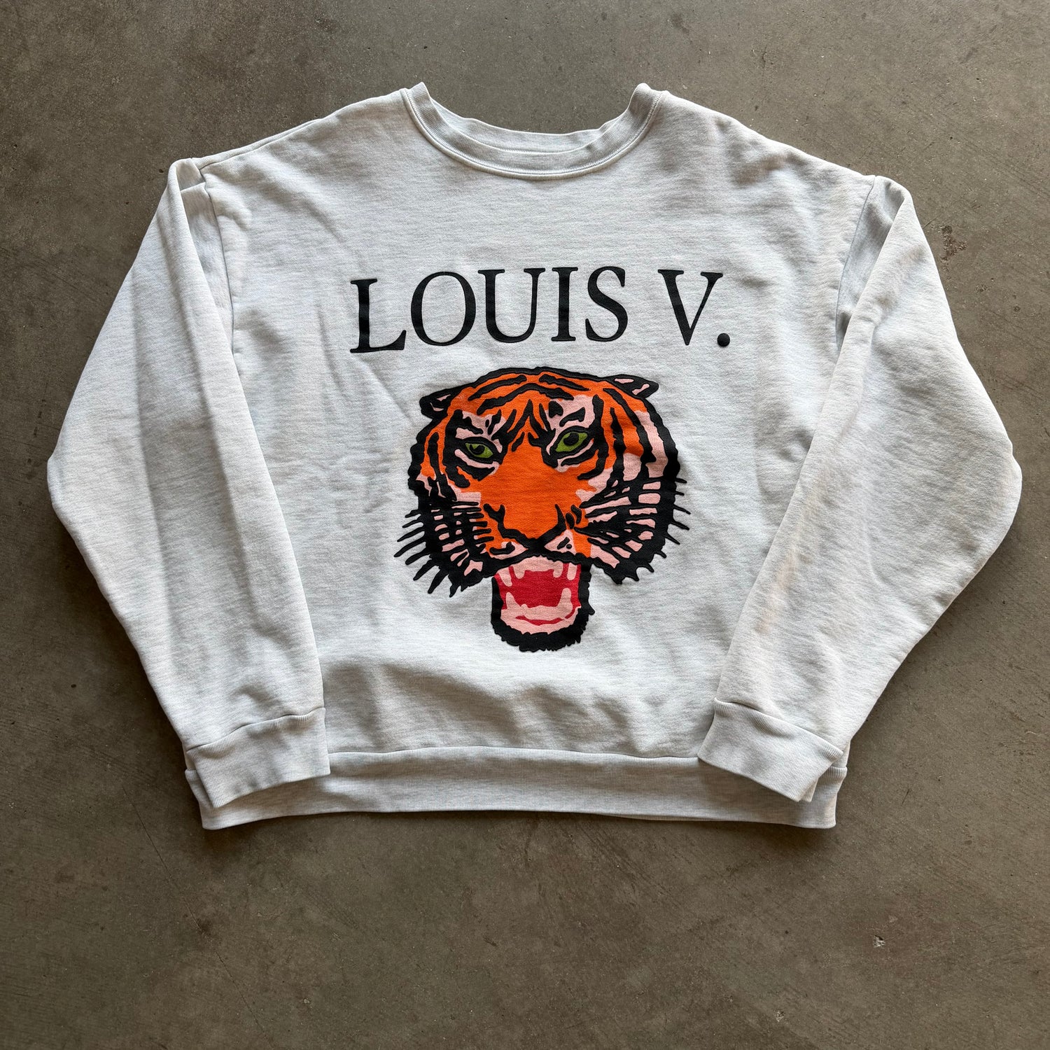 XL Chinatown Market Louis Tiger Crewneck
