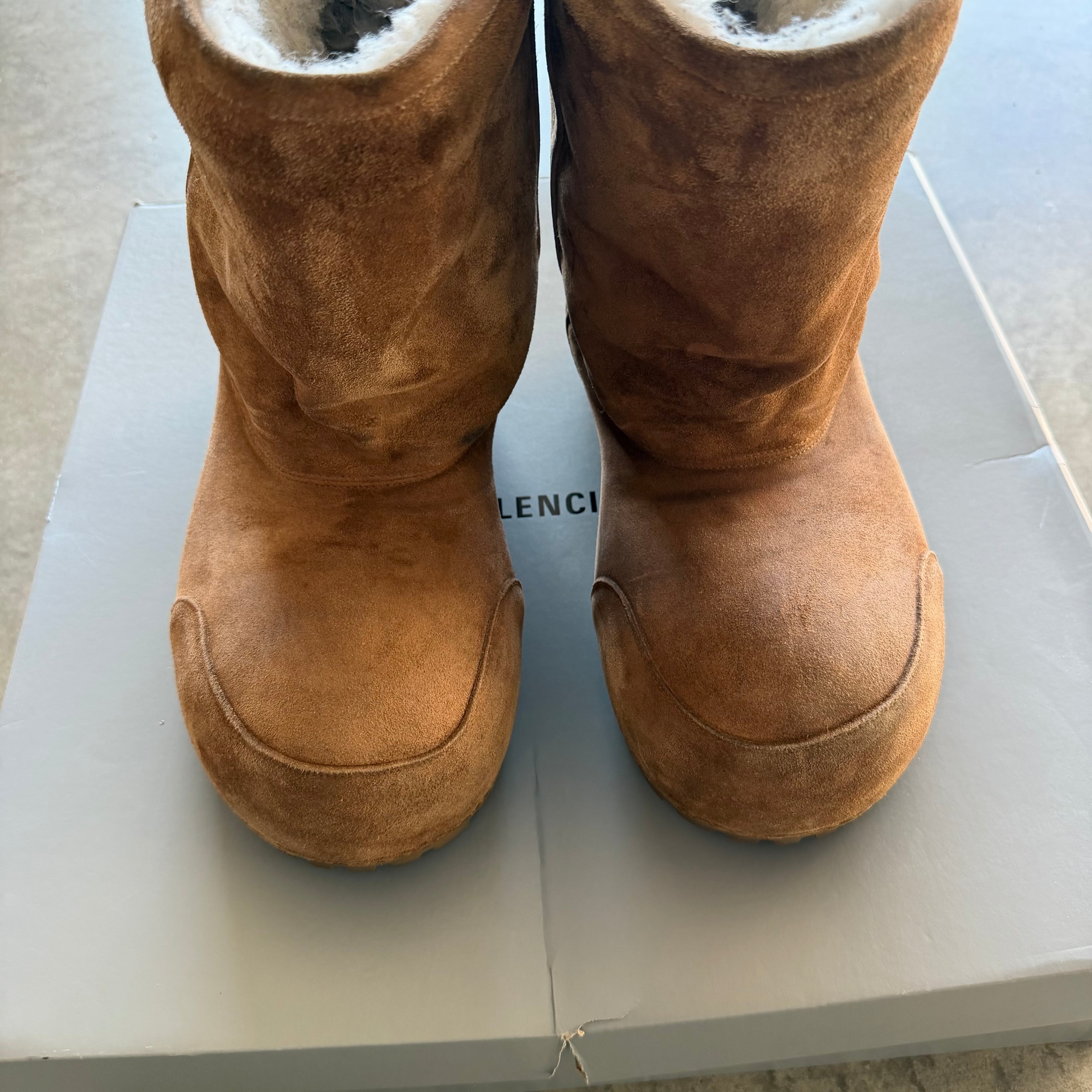 10 Balenciaga Alaska Boot Brown