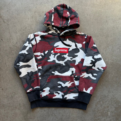 M 2015 Supreme Red Camo Box Logo