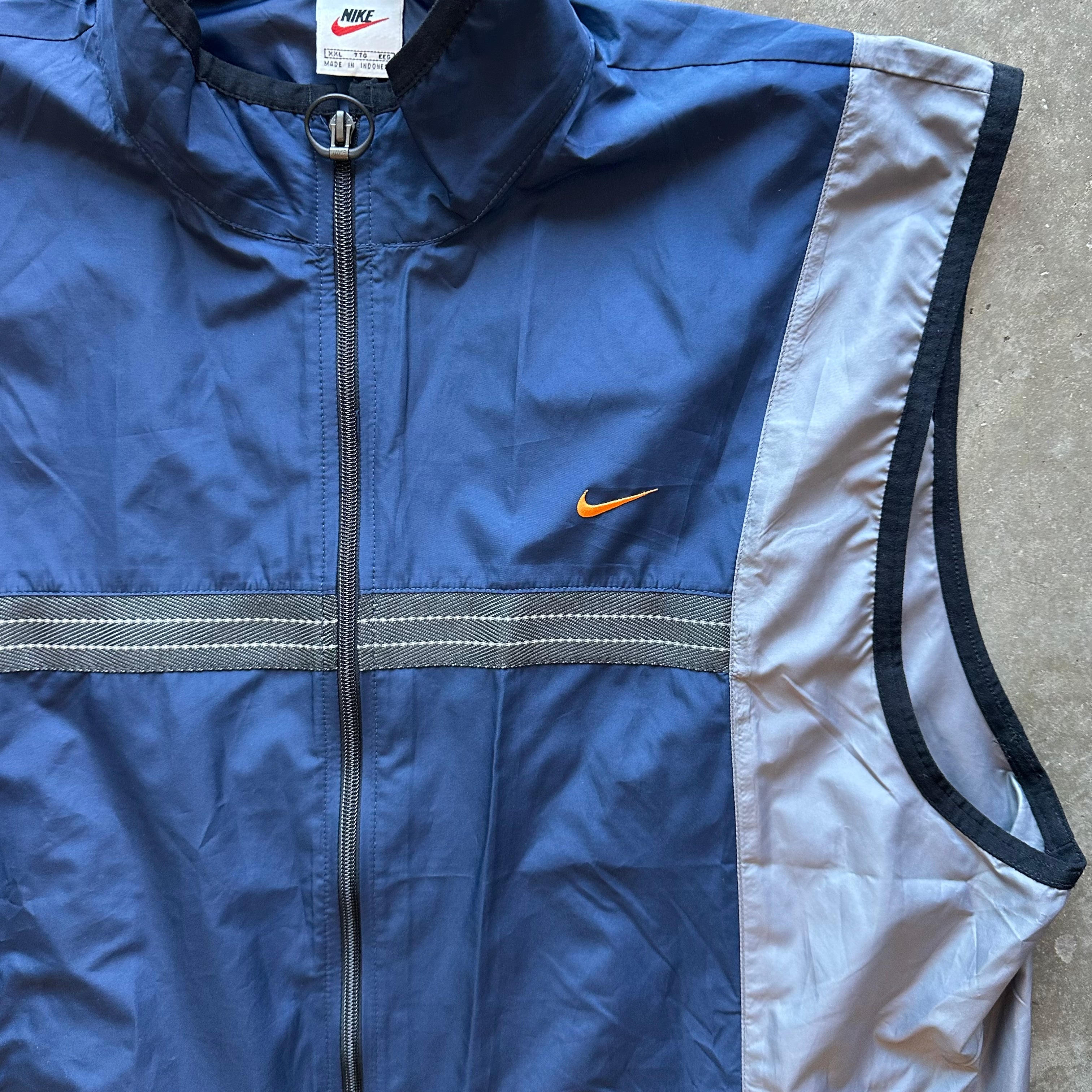 XXL 90s Nike Vest