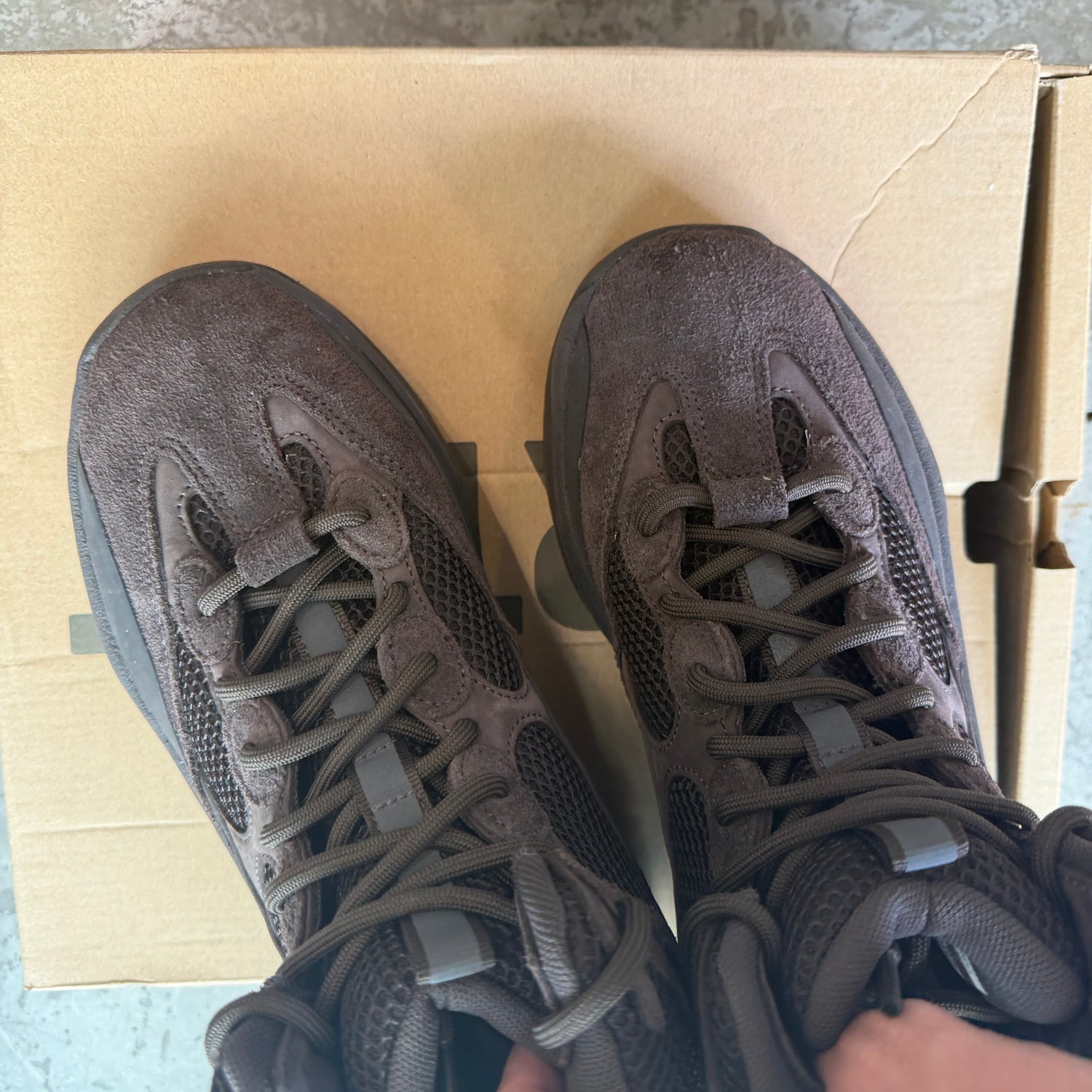 8 Used Yeezy DSRT Boot “Oil”