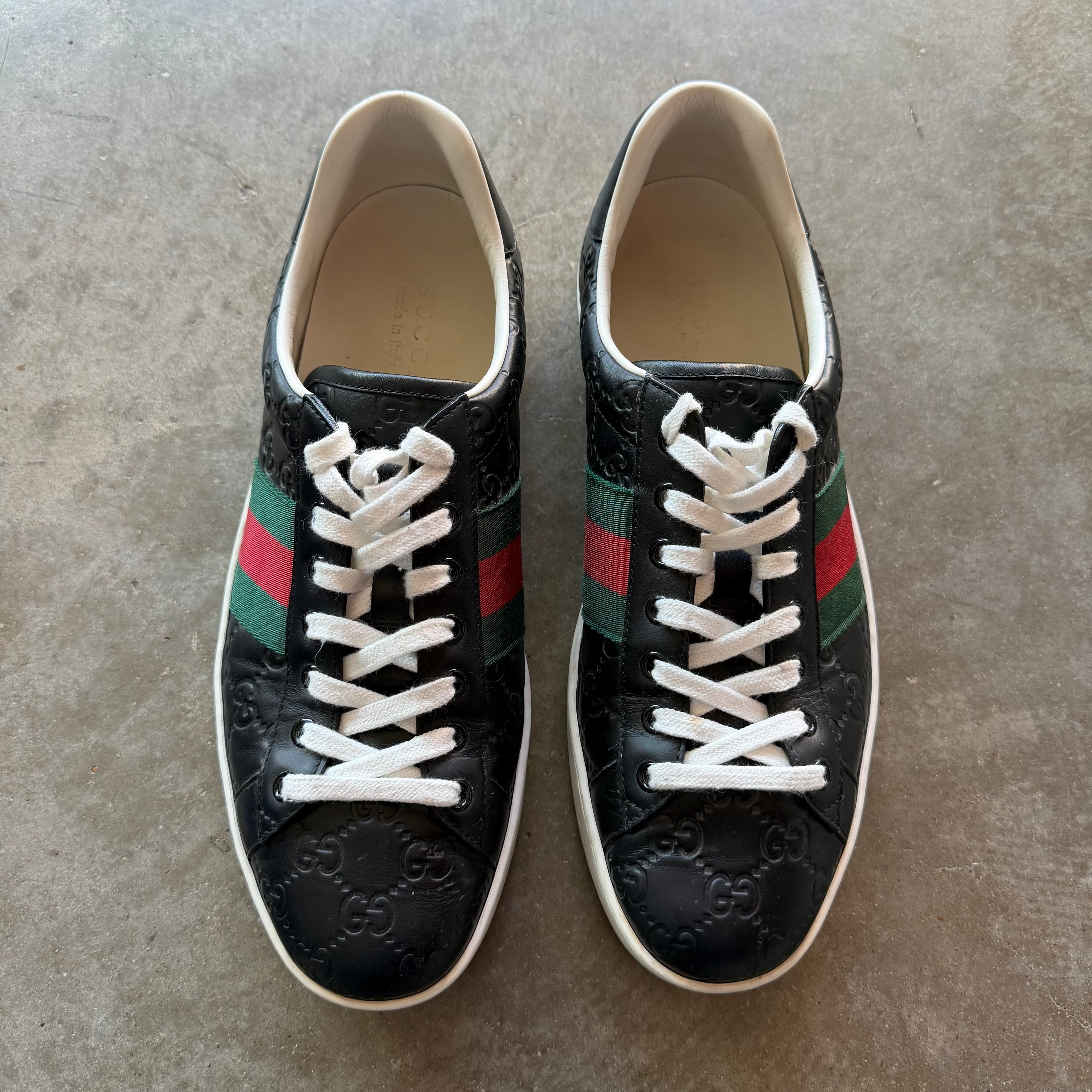 10 Used Gucci Ace Black Monogram