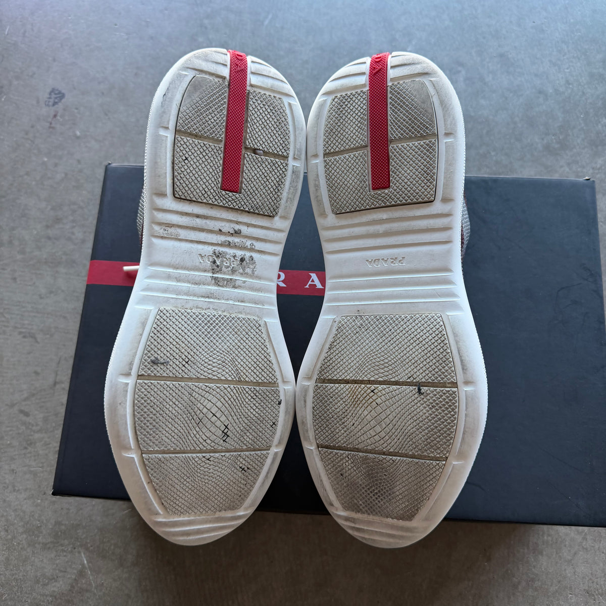 Used 9.5 Prada America Cups Maroon