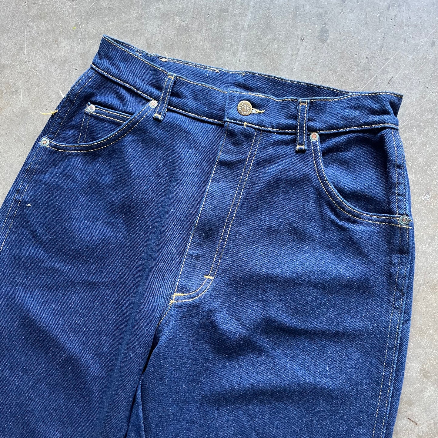 28x30 90s Lee Jeans