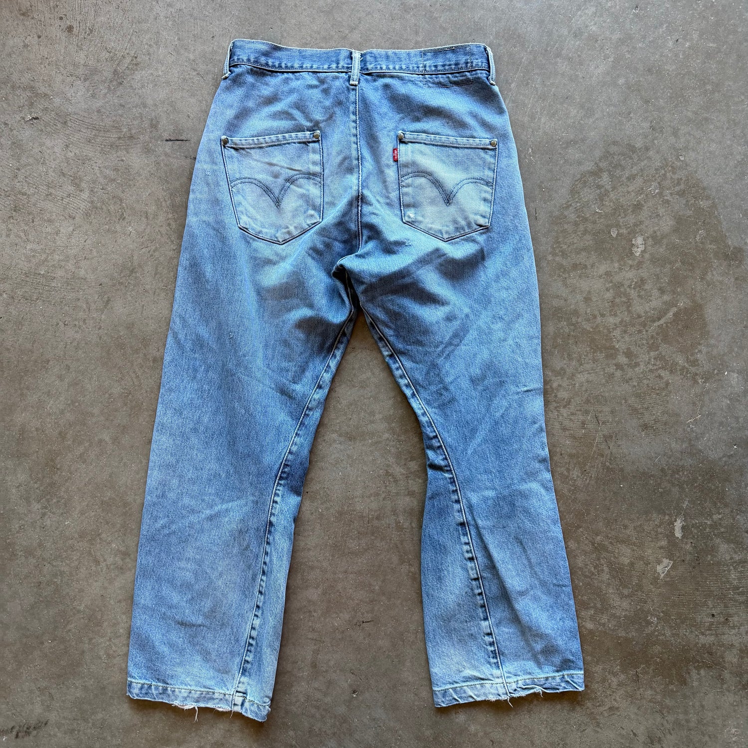 32x28 Levi’s Engineered Jeans