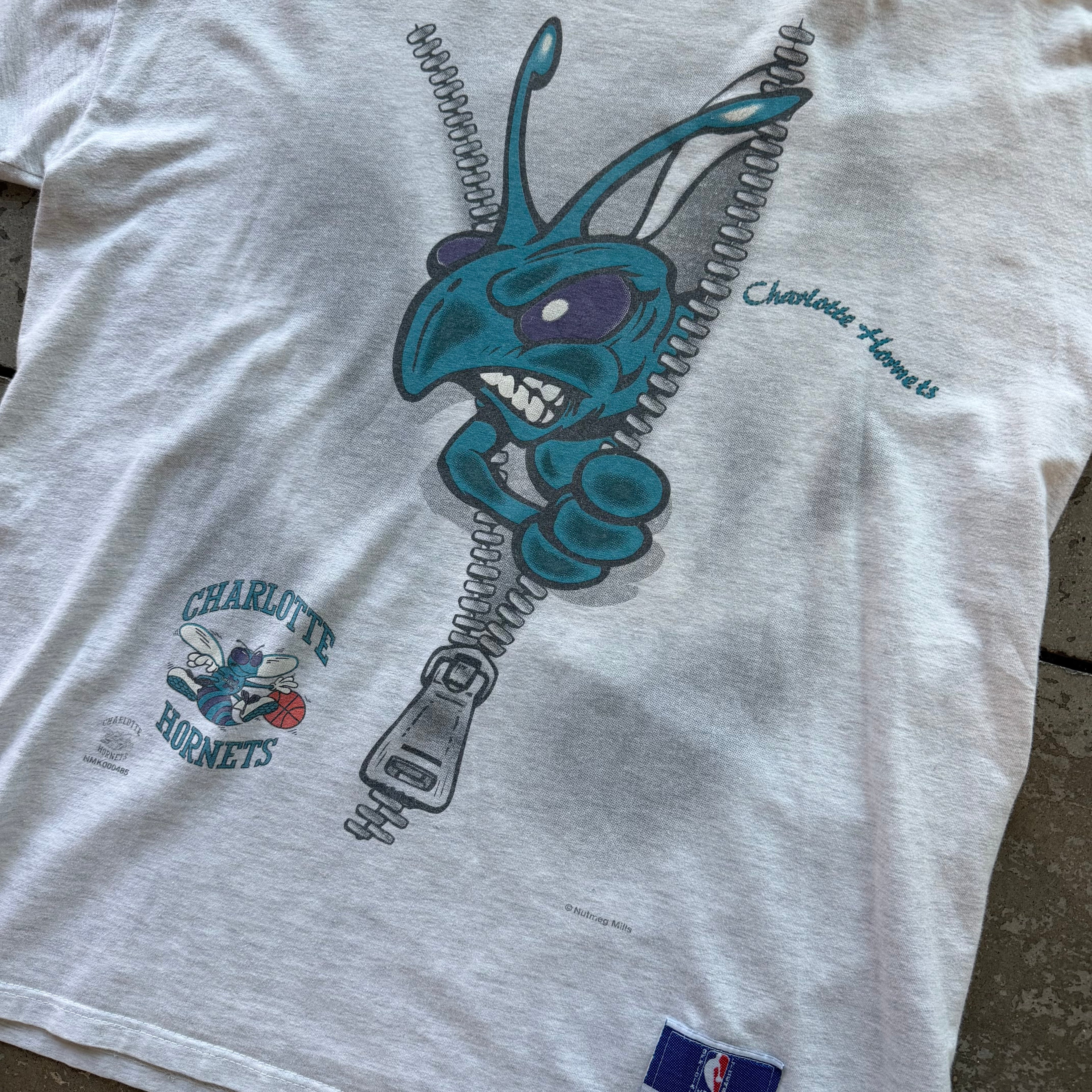 Y/L 90s Hornets Tee