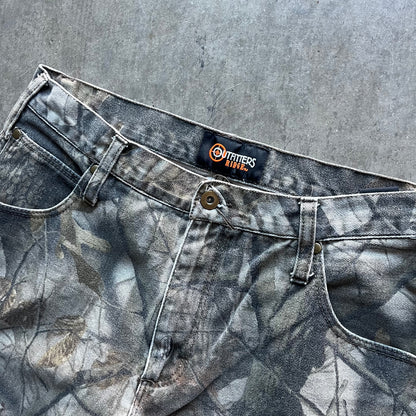 34x30 00s Camo Pants