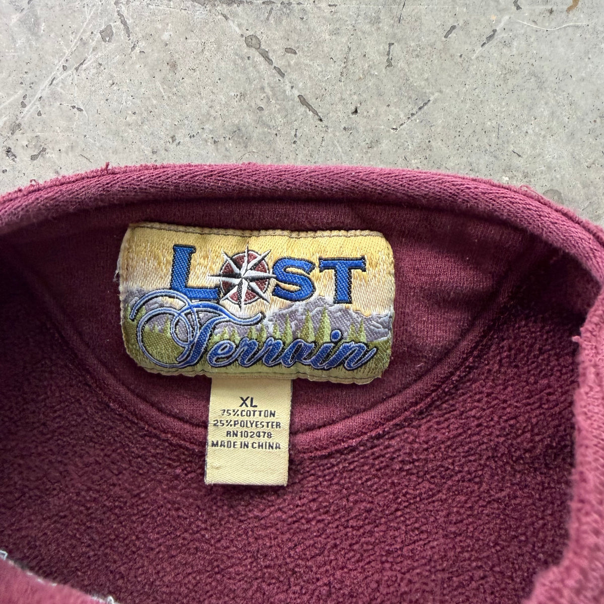 XL 90s Duck Crewneck