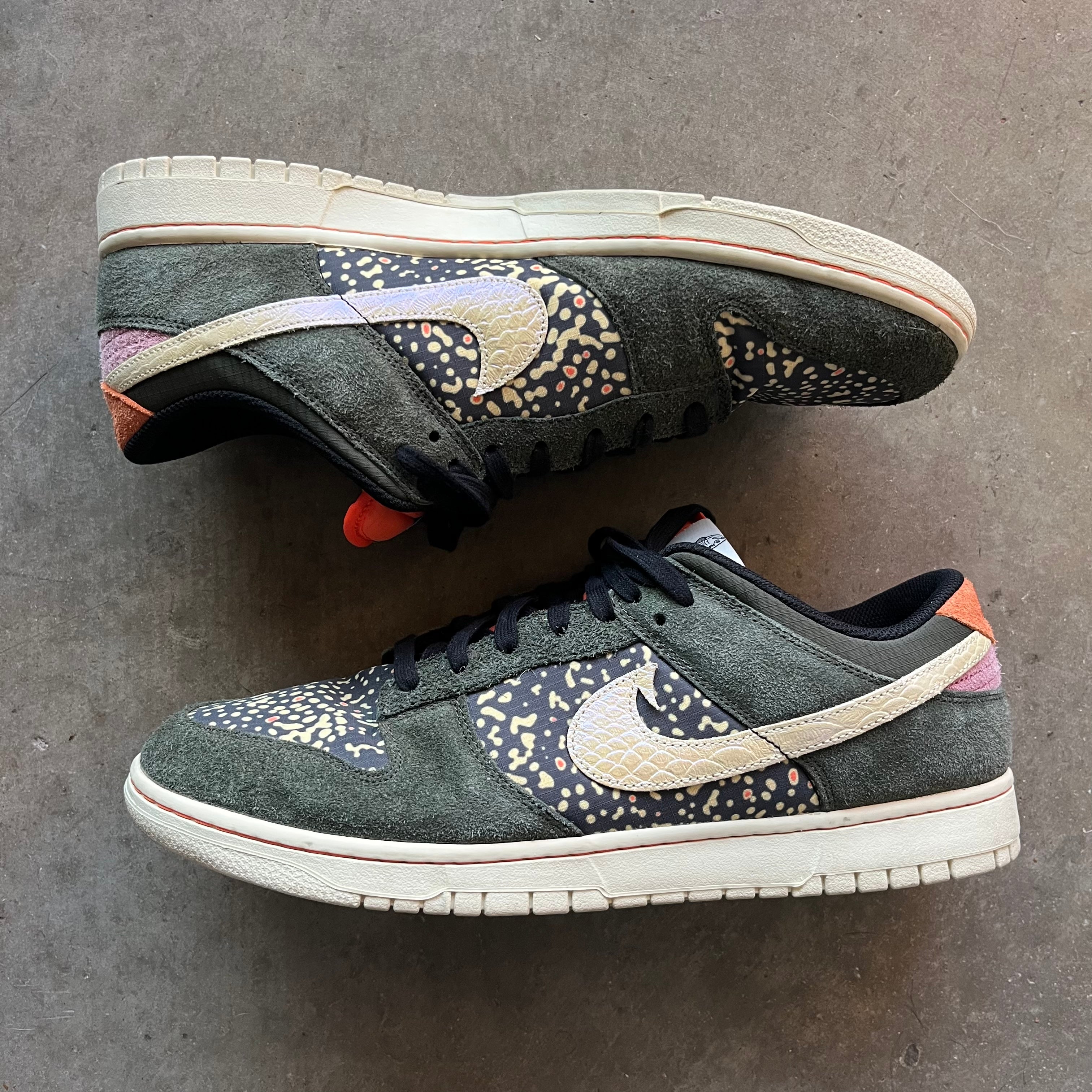 14 Used Nike Dunk Low SE Gone Fishing