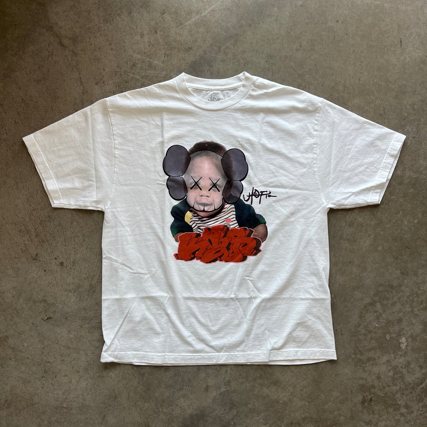 XL Travis Scott x Kaws Tee